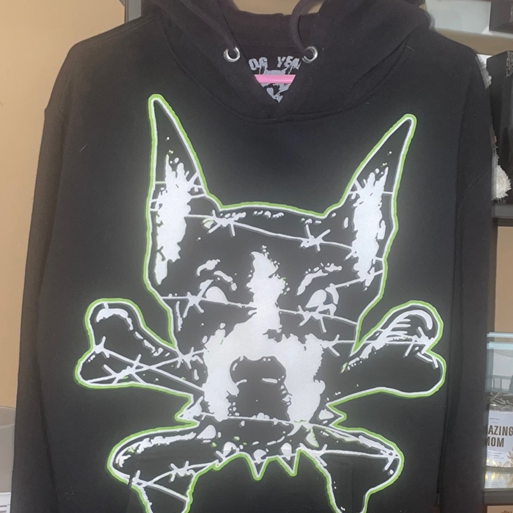 Black and White Dog Graphic Sweatshirt-Hoodie